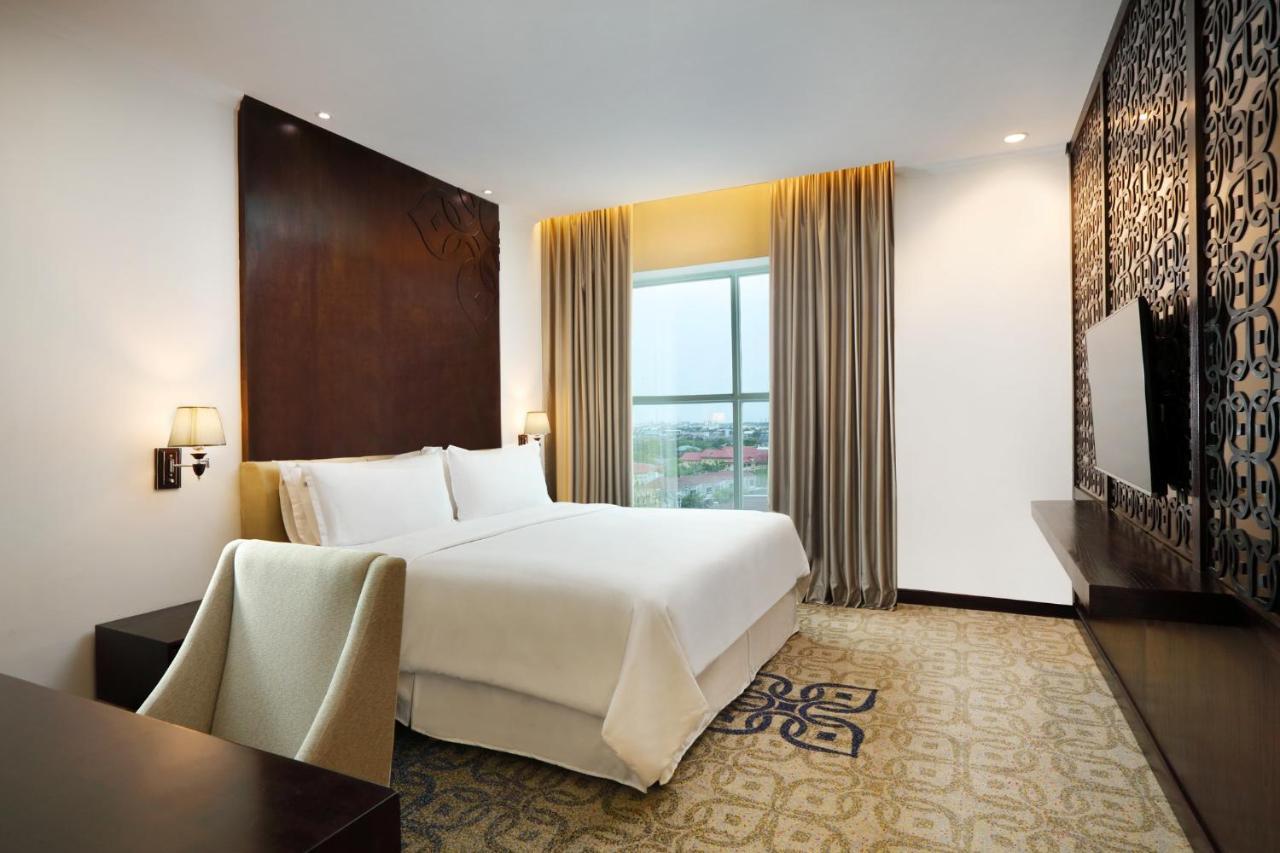 Four Points By Sheraton Макасар Екстер'єр фото